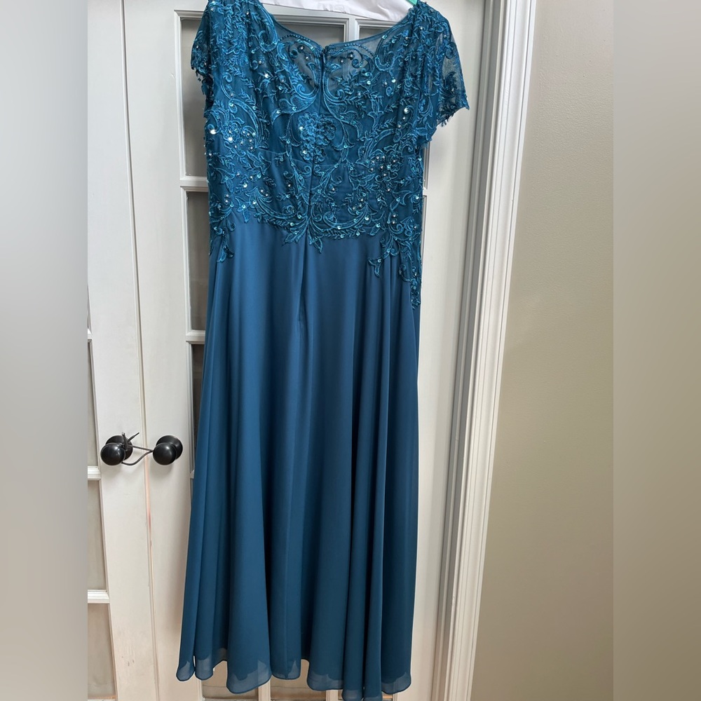 Mother of the Bride Dress. Size 22